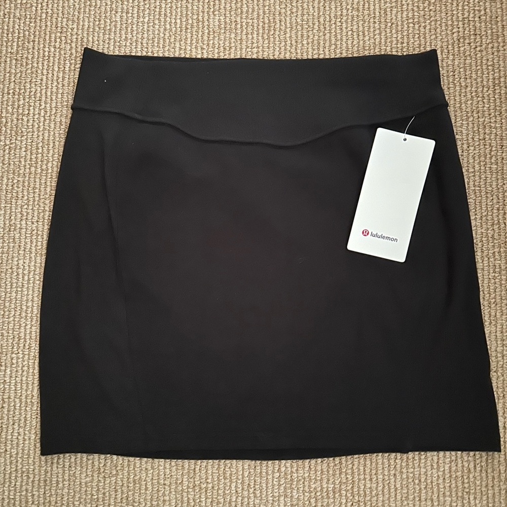 lululemon athletica Classic Black Mini Skirt